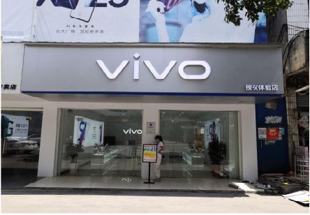 泸西}做一个门店面广告招牌需要多少钱？